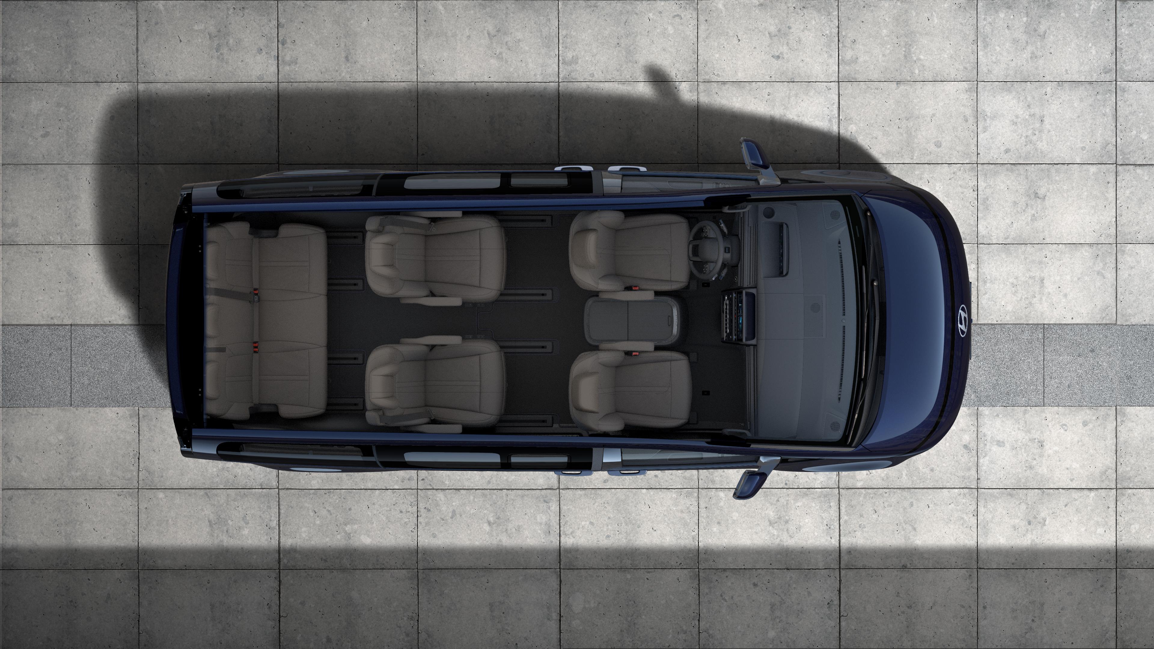 Hyundai STARIA Electric vue de dessus, avec sa configuration 7 places et son habitacle spacieux.